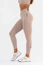 Gymwolves Seamless Sports Leggings | Seamless Leggings | Slim Fit - powder - Shakeproteine