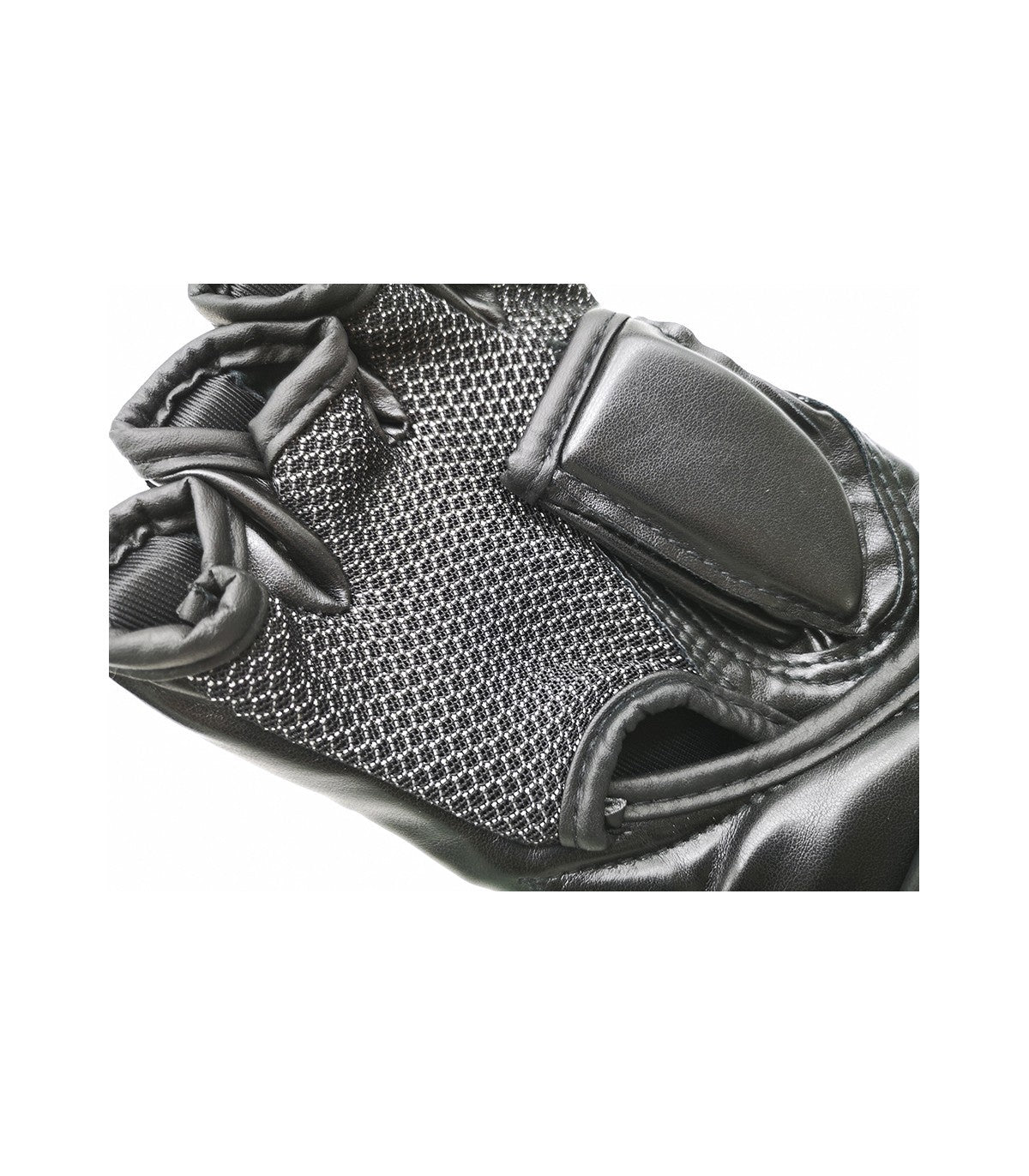 GANTS MMA STRIKING TAILLE S/M  PAIRE