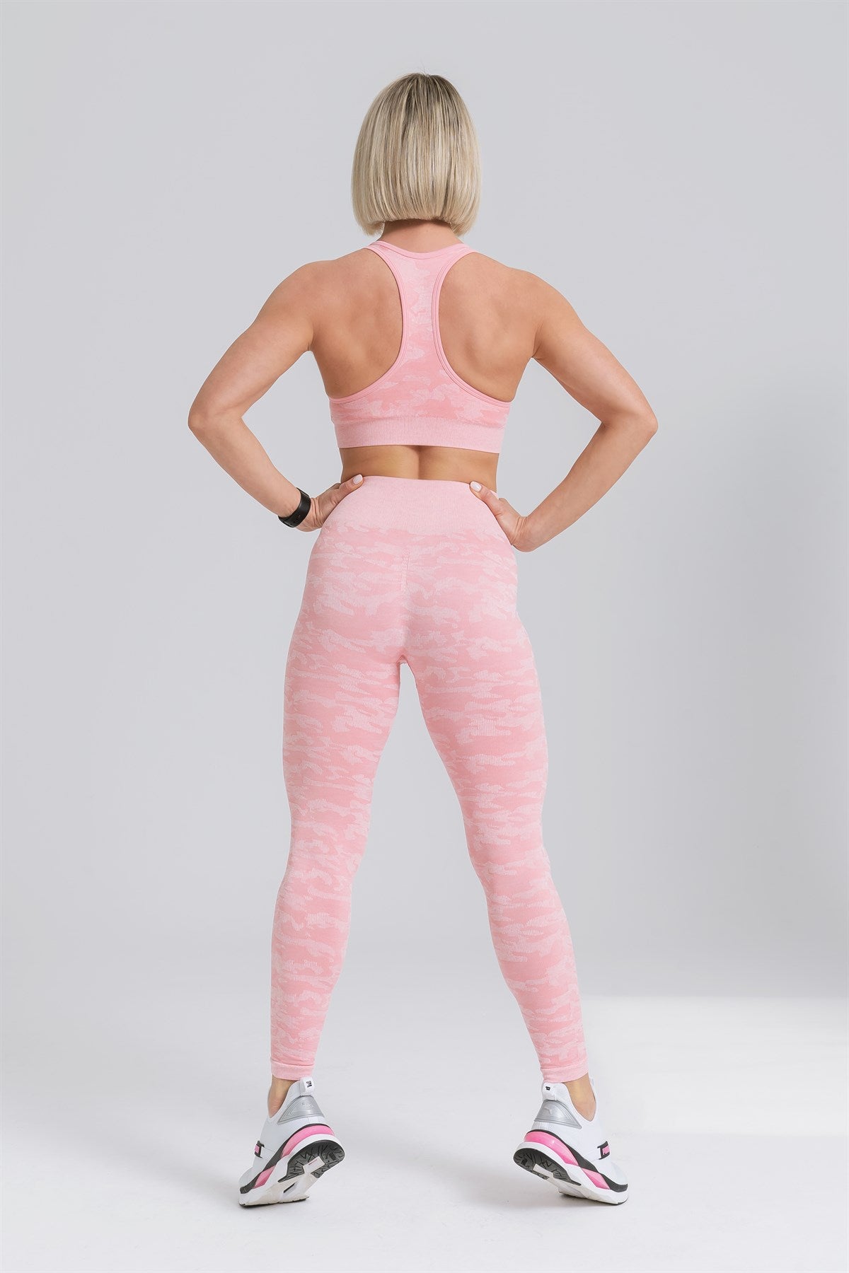 Gymwolves Women Seamles Sport Leggings Powder Pink  Camouflage Pattern  Action Series - Shakeproteine