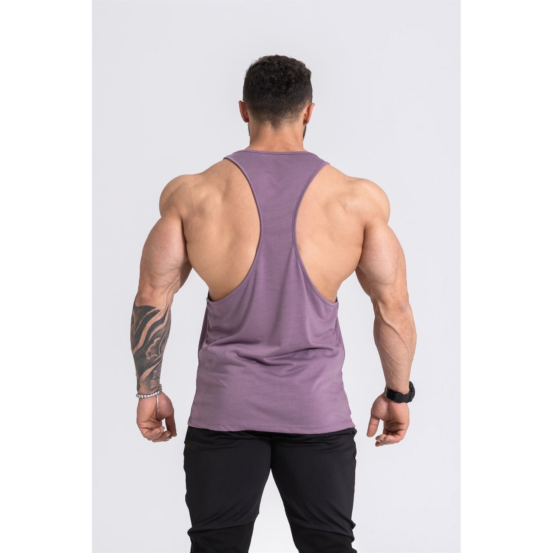 Gymwolves Man Thin Strapped Stringer Workout Tanktop - Shakeproteine