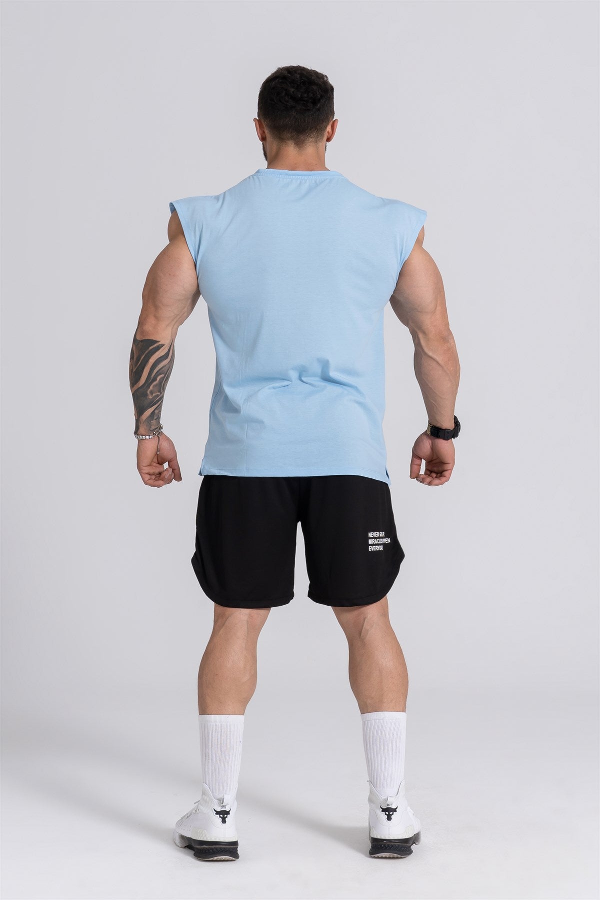 Gymwolves Man Sport T-Shirt Light Blue | Critical Sleeve Cut | Workout T-Shirt | - Shakeproteine